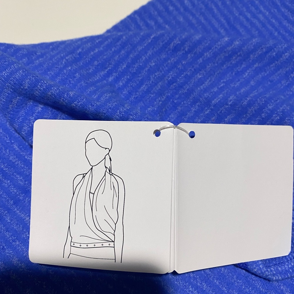 Vinyasa scarf, new with tag